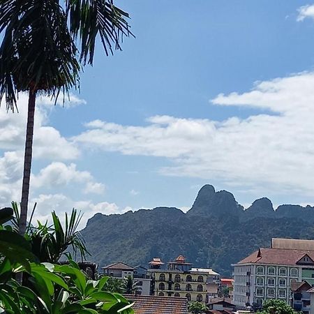 Vang Vieng Queen'S- Mountain View Hotel Bagian luar foto