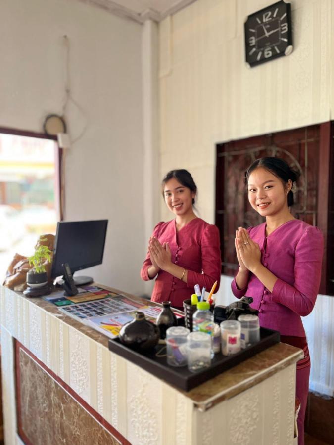 Vang Vieng Queen'S- Mountain View Hotel Bagian luar foto