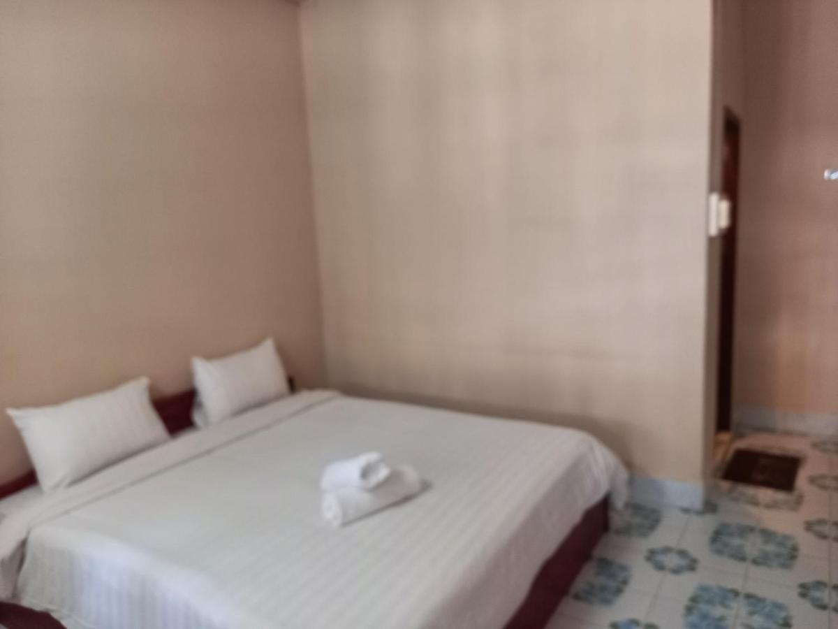 Vang Vieng Queen'S- Mountain View Hotel Bagian luar foto